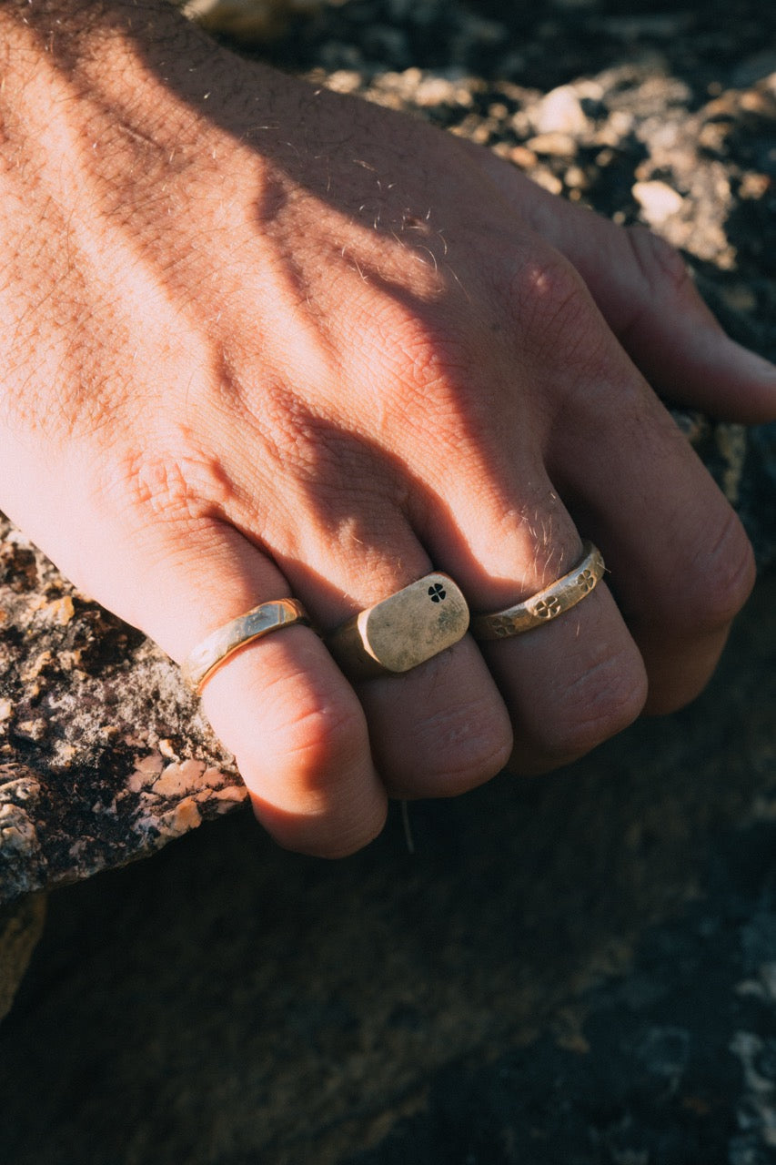 Infinite Clover Band