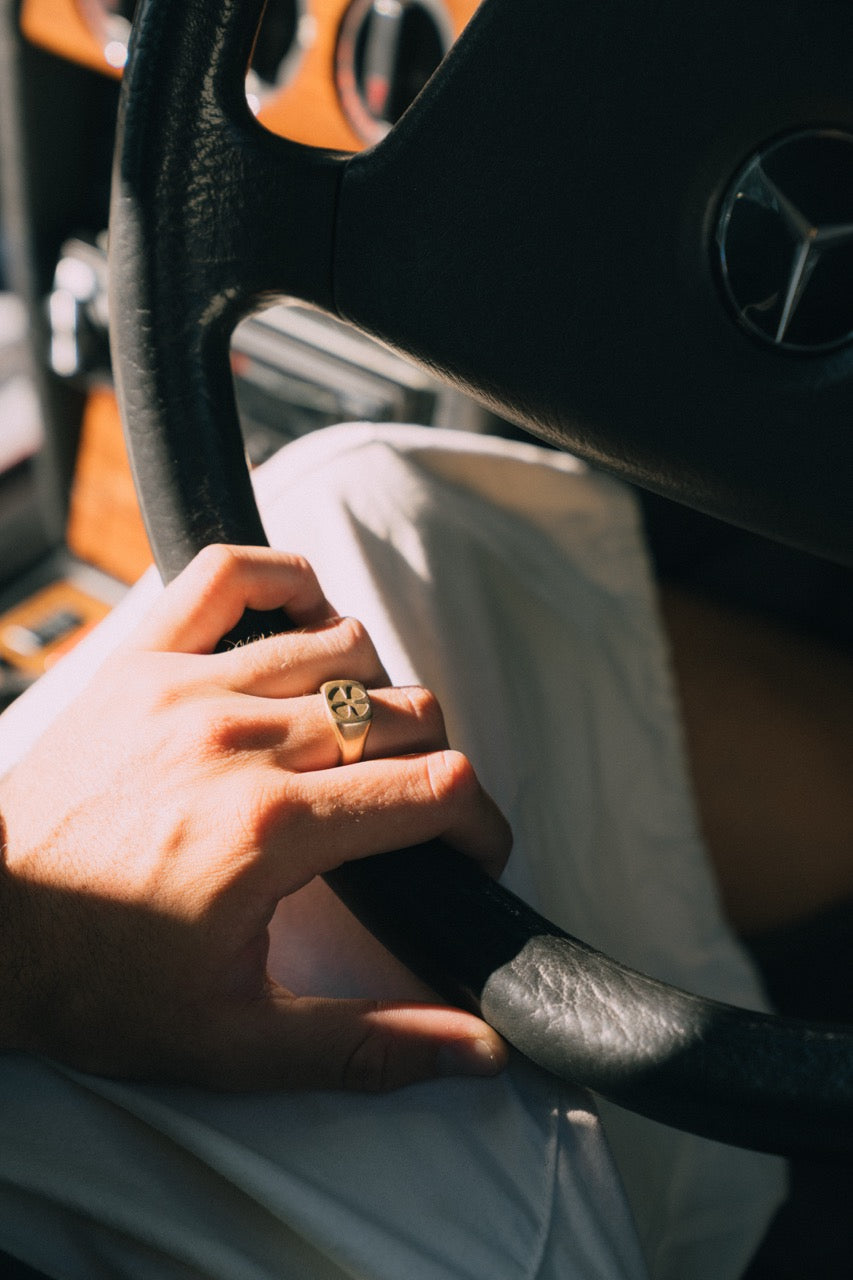 Clover Signet Ring